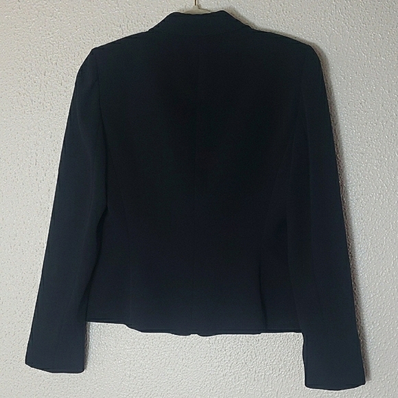 Tahari Navy Blue Button Up Blazer Professional Classic Modern Formal Womens Sz 4 - Picture 7 of 10